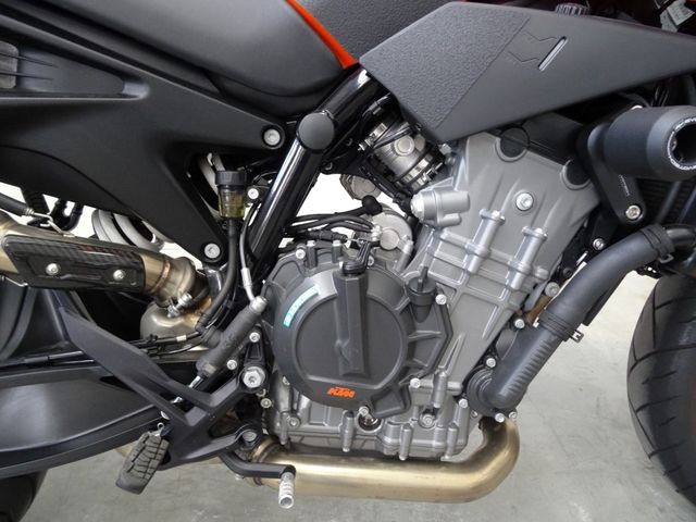 ktm - 790-duke