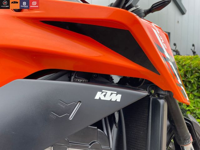 ktm - 790-duke