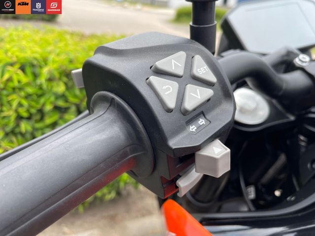 ktm - 790-duke