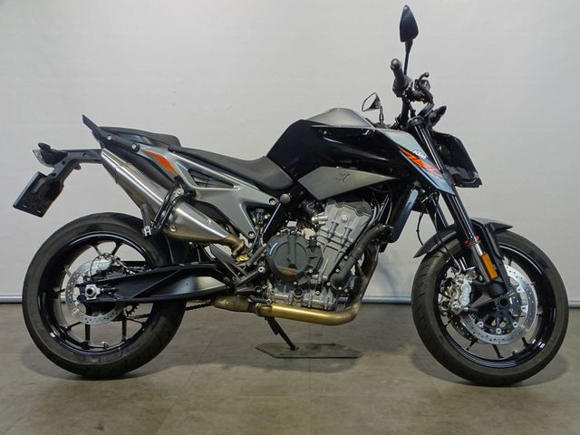 ktm - 790-duke