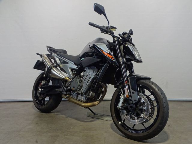 ktm - 790-duke