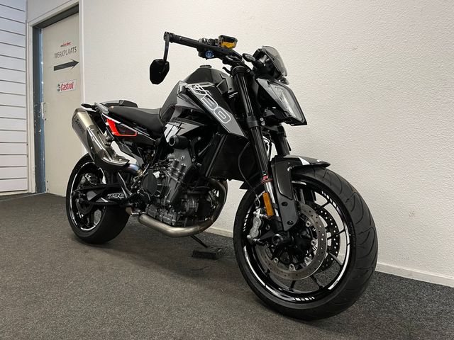 ktm - 790-duke
