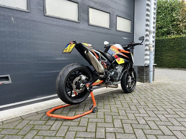 ktm - 790-duke-l