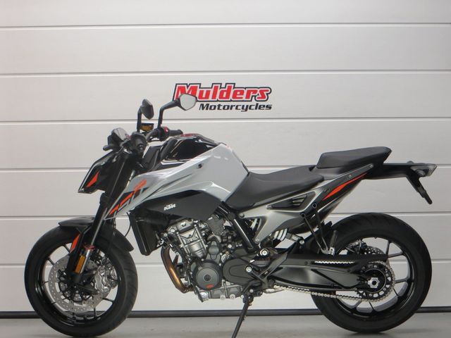 ktm - 790-duke-l