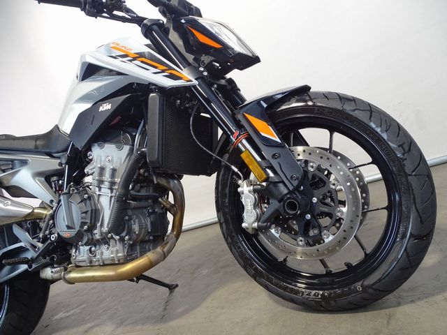 ktm - 790-duke-l