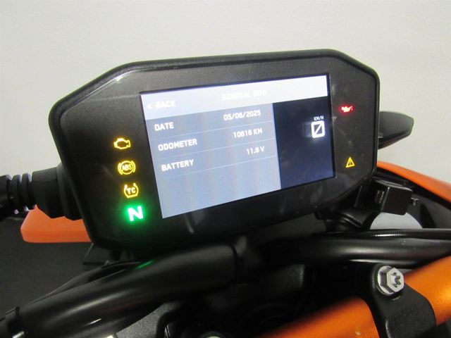 ktm - 790-duke-l