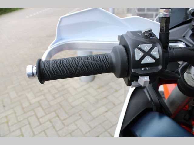 ktm - 890-adventure-r