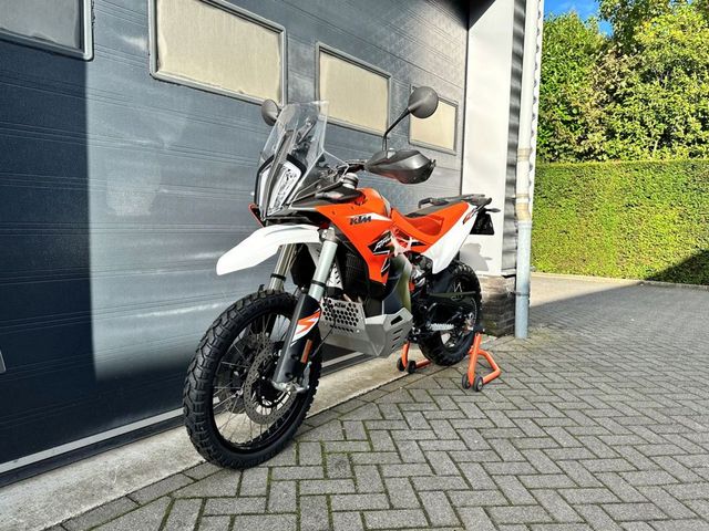 ktm - 890-adventure-r-rally