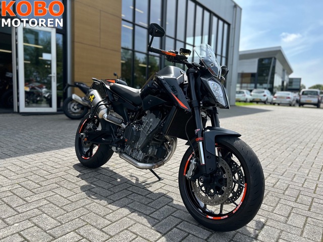 ktm - 890-duke