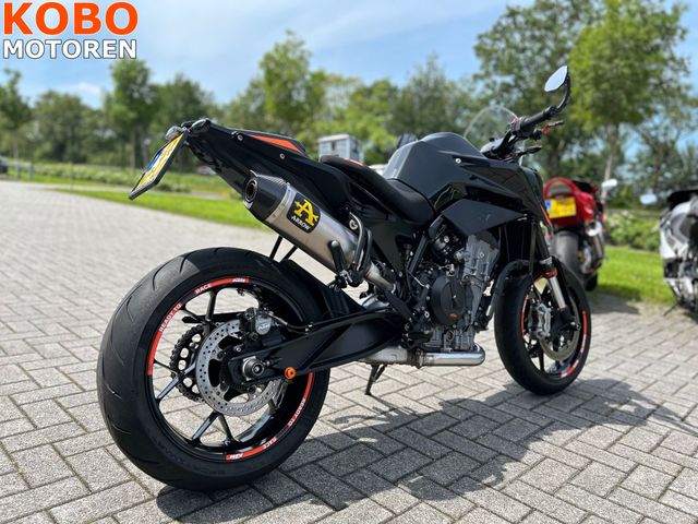 ktm - 890-duke