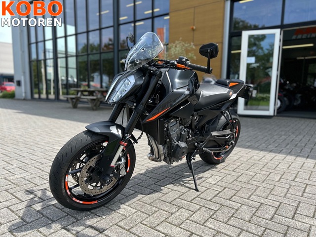 ktm - 890-duke