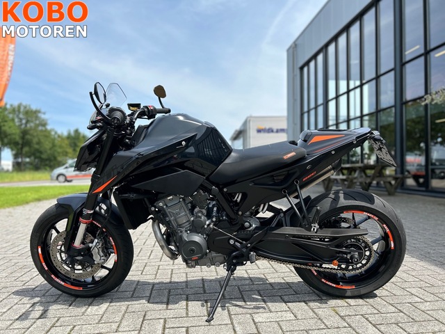 ktm - 890-duke