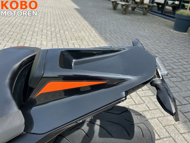 ktm - 890-duke