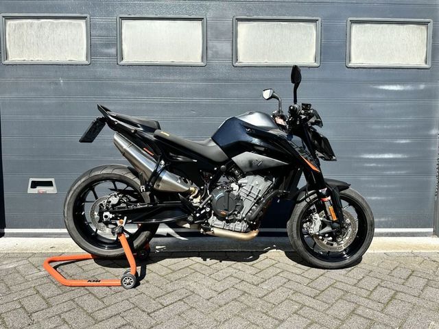 ktm - 890-duke