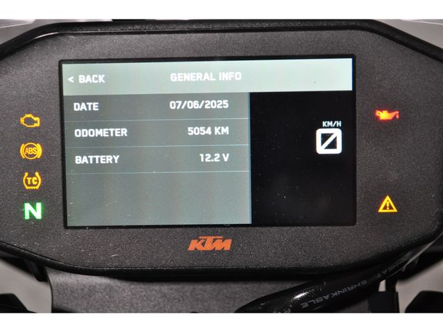 ktm - 890-duke-gp