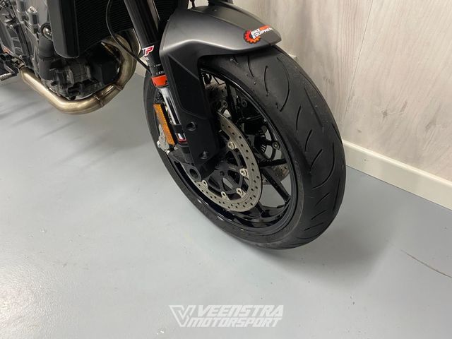 ktm - 890-duke-l