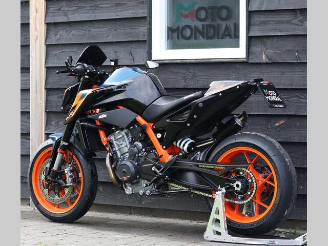 ktm - 890-duke-r