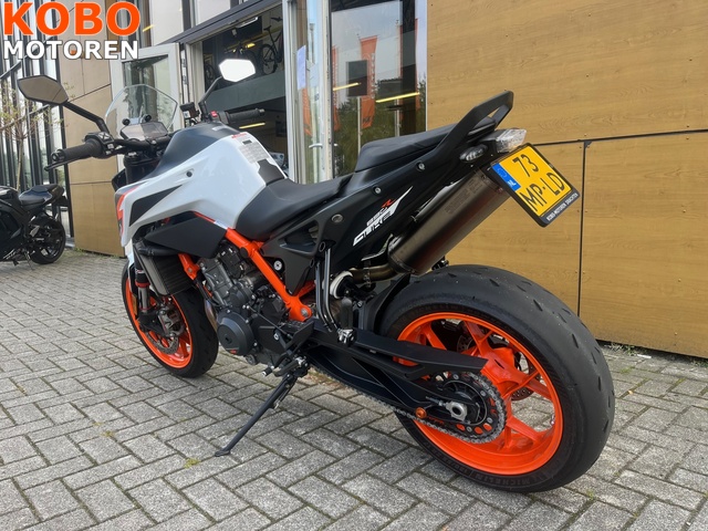 ktm - 890-duke-r