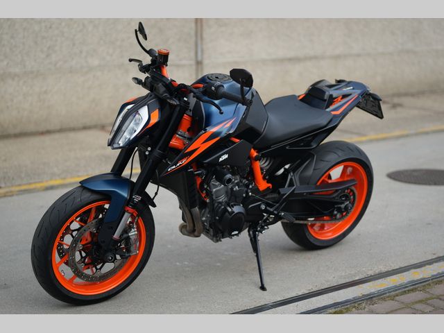 ktm - 890-duke-r