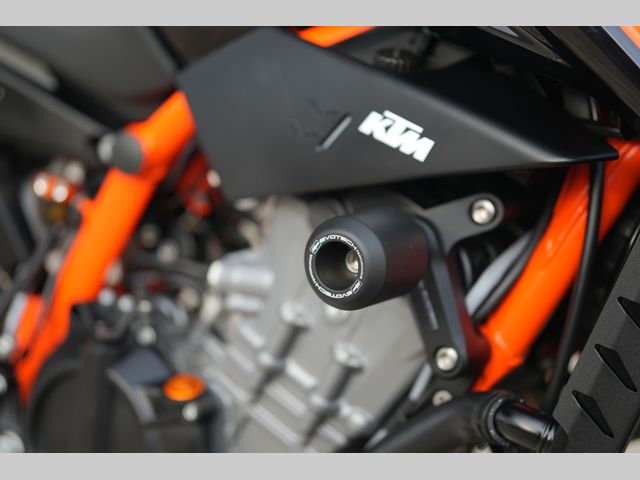 ktm - 890-duke-r