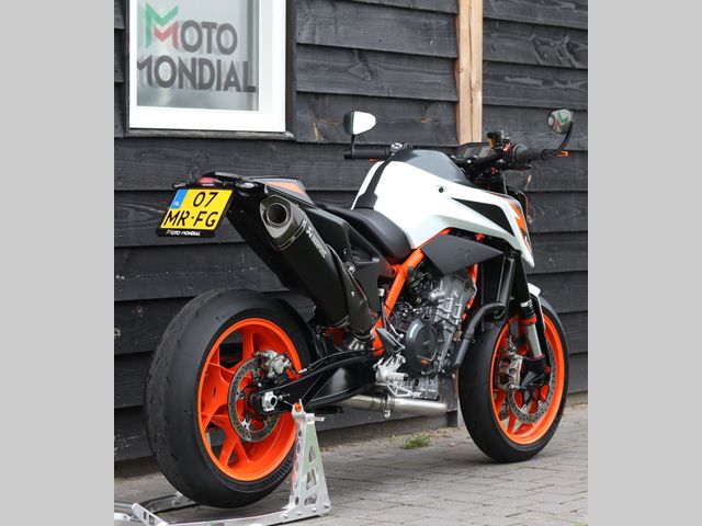 ktm - 890-duke-r