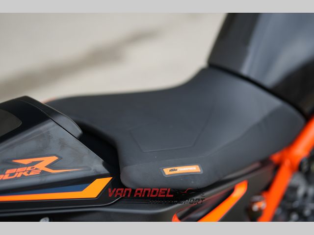 ktm - 890-duke-r