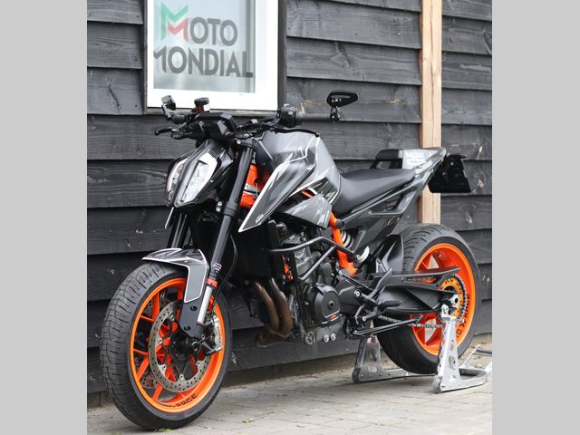 ktm - 890-duke-r