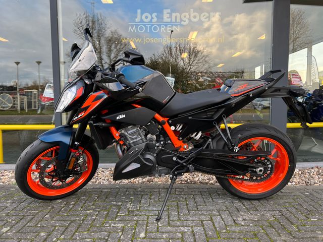 ktm - 890-duke-r