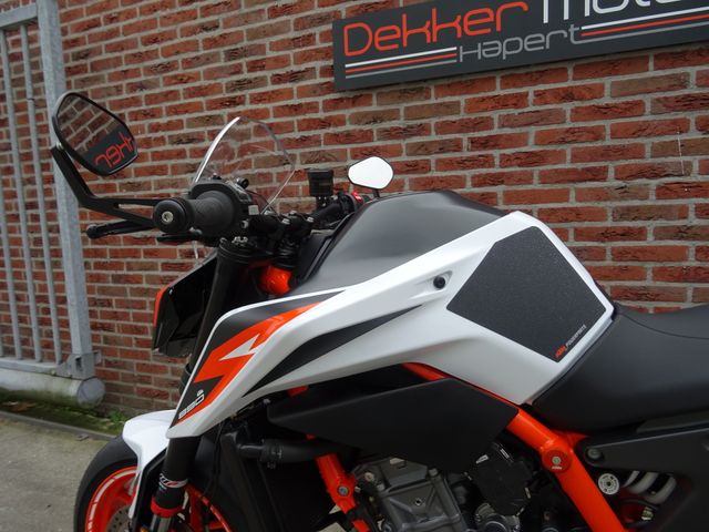 ktm - 890-duke-r