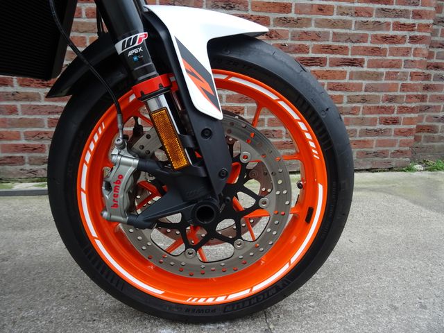 ktm - 890-duke-r