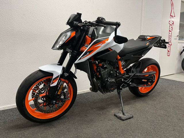 ktm - 890-duke-r