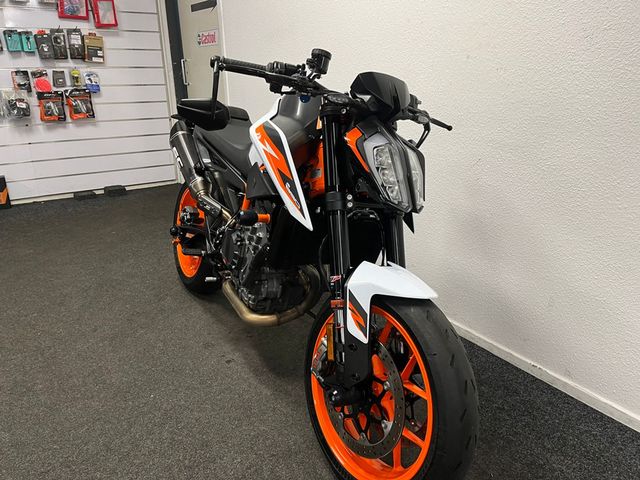 ktm - 890-duke-r