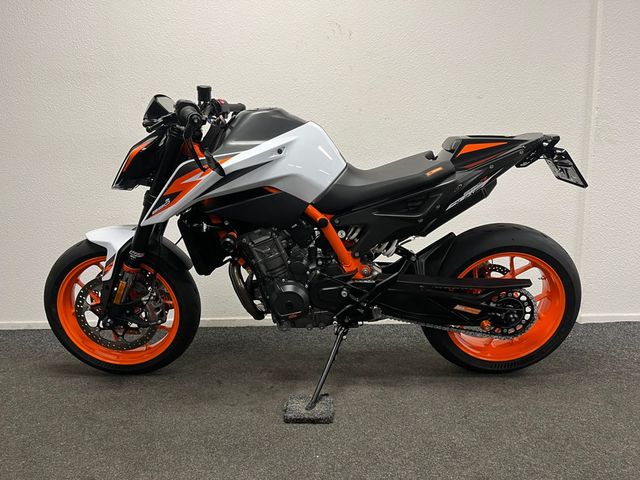 ktm - 890-duke-r