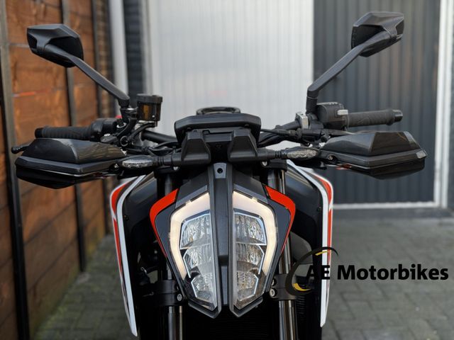 ktm - 890-duke-r