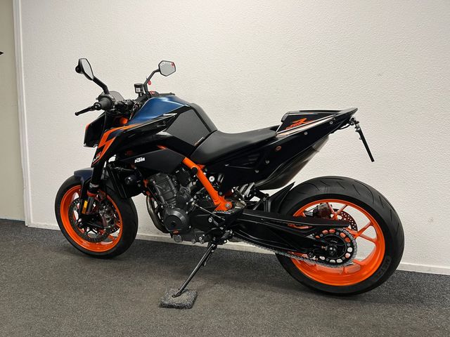 ktm - 890-duke-r