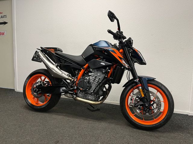 ktm - 890-duke-r