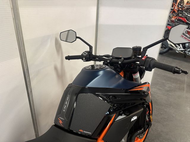 ktm - 890-duke-r