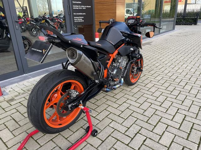 ktm - 890-duke-r