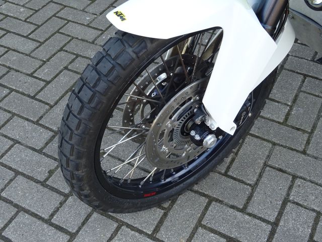 ktm - 990-adventure