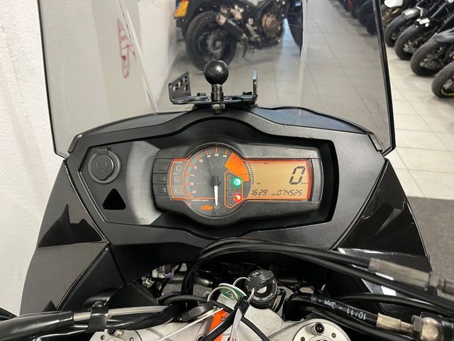 ktm - 990-adventure-r