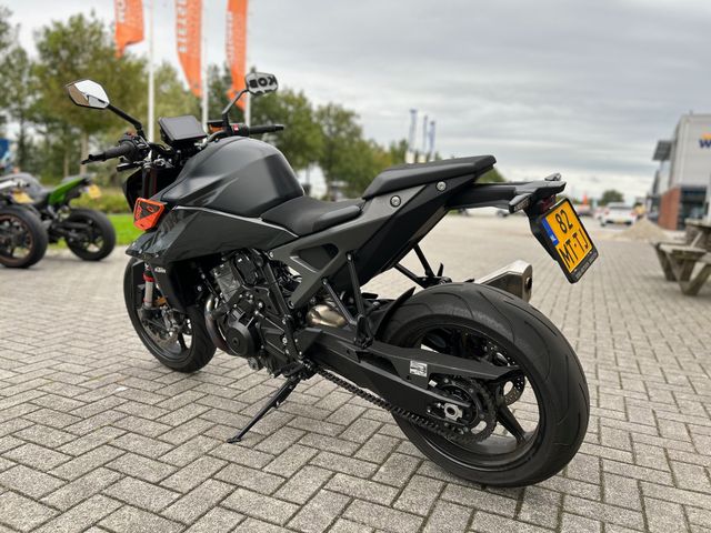 ktm - 990-duke