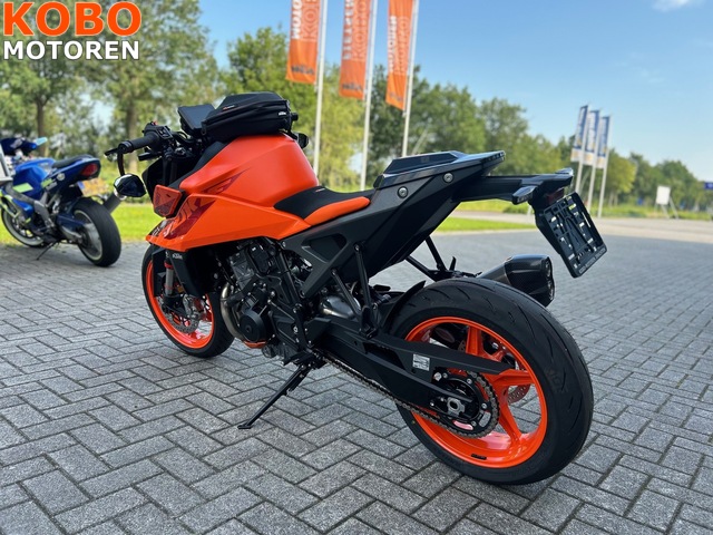 ktm - 990-duke