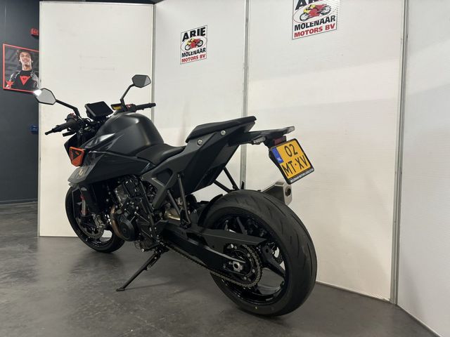 ktm - 990-duke