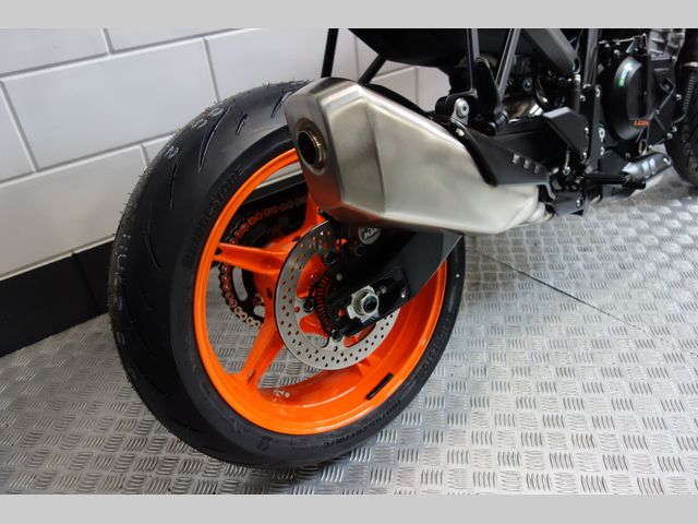 ktm - 990-duke