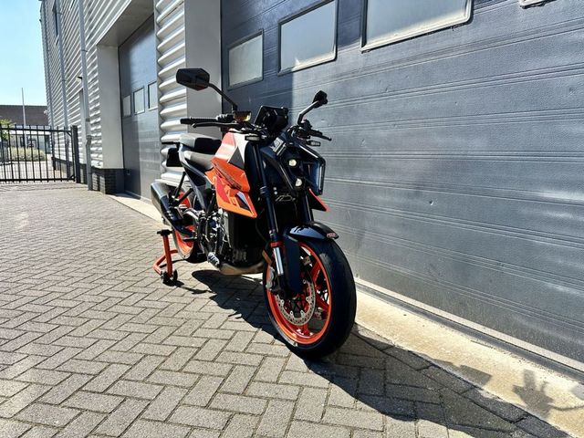 ktm - 990-duke