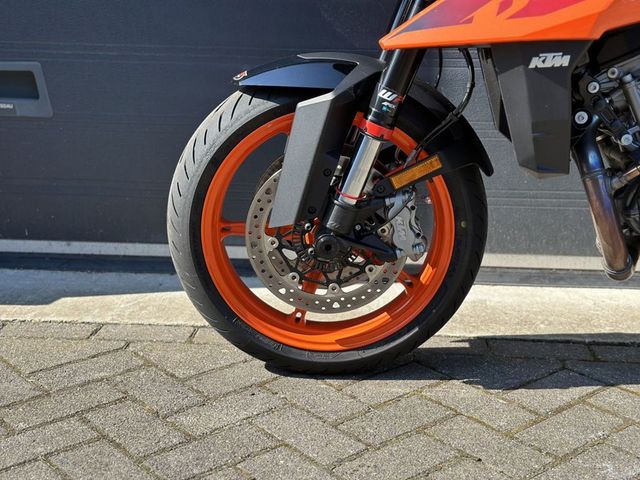 ktm - 990-duke