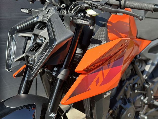 ktm - 990-duke