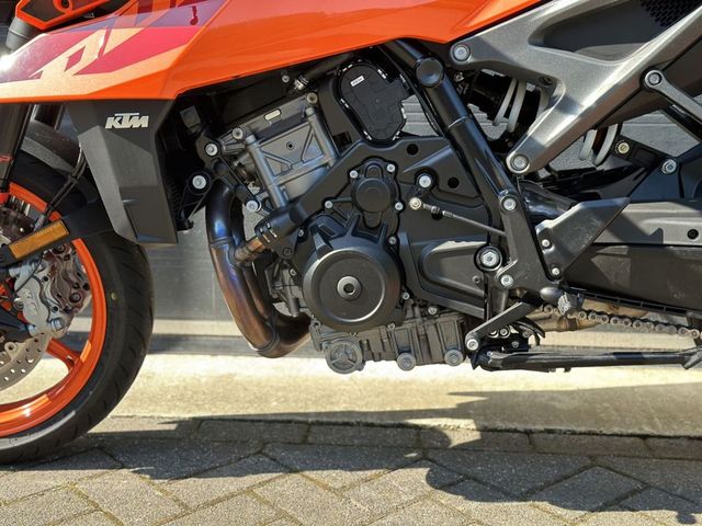 ktm - 990-duke