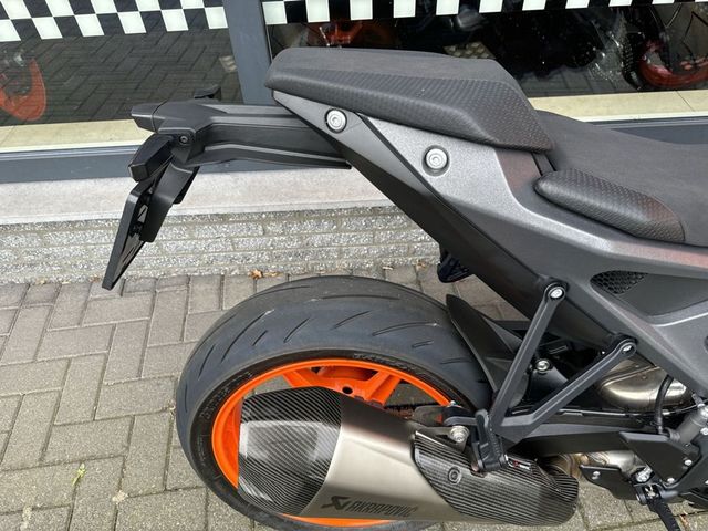 ktm - 990-duke