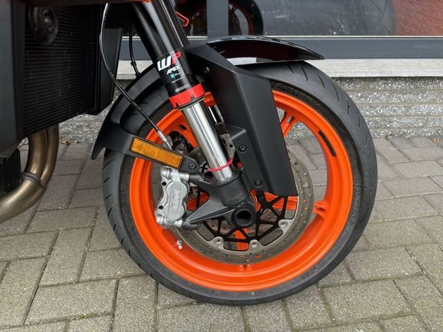 ktm - 990-duke